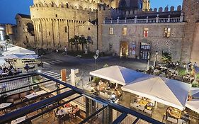 Hostal Restaurante Puerta Del Alcázar en Ávila